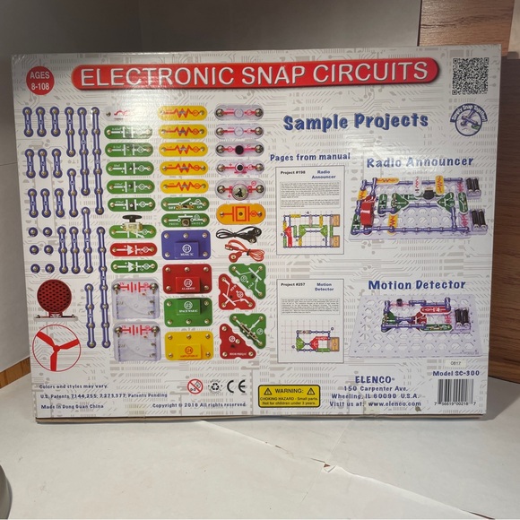 Elenco Electronic Snap Circuits Kit 300 Projects Large Kit - Picture 2 of 8